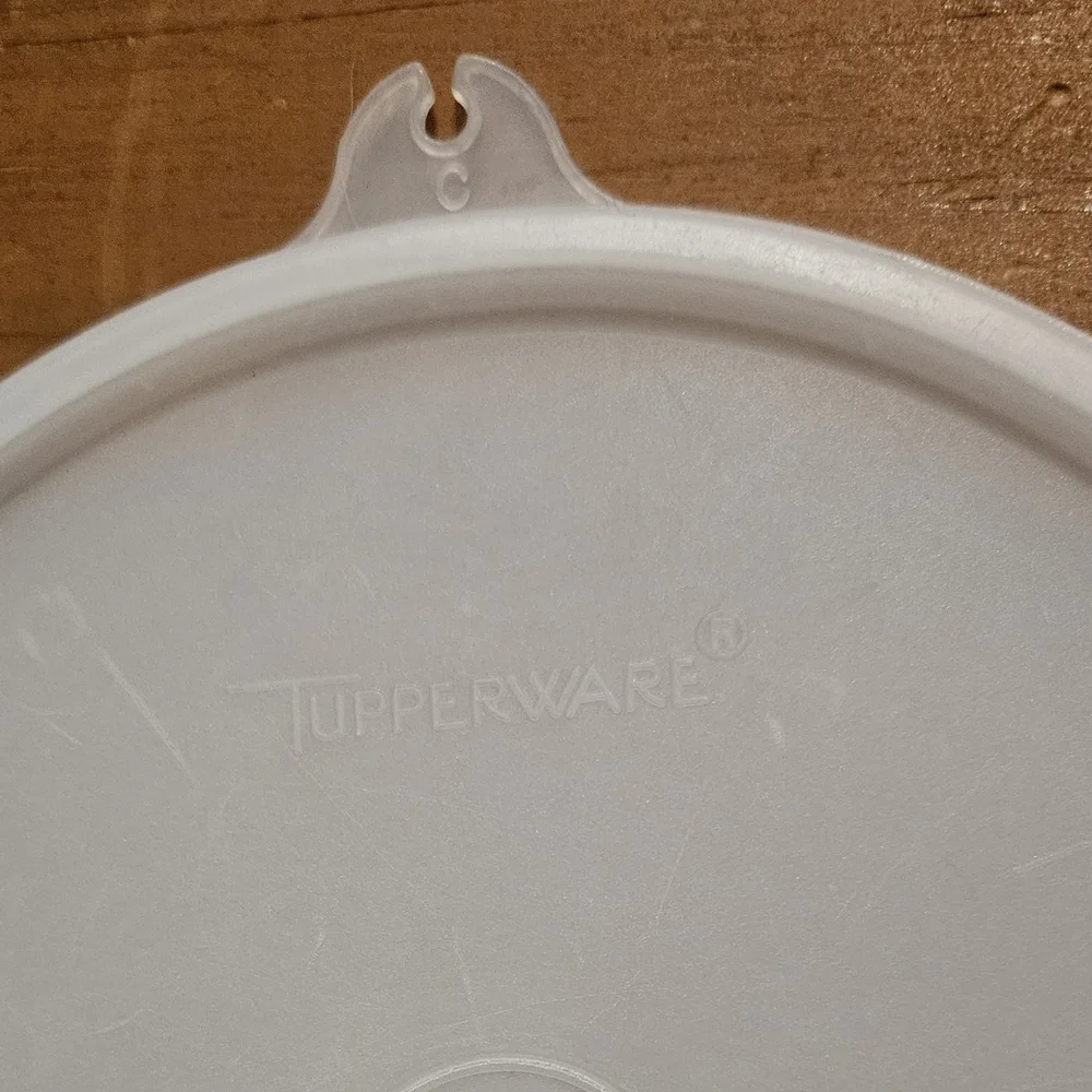 Lot‎ of 2 Clear Lids Tupperware Sheer C Replacement 227 Vintage